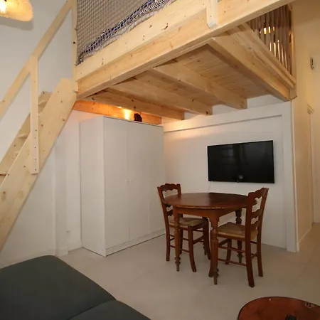 La Menuiserie Apartment Gap